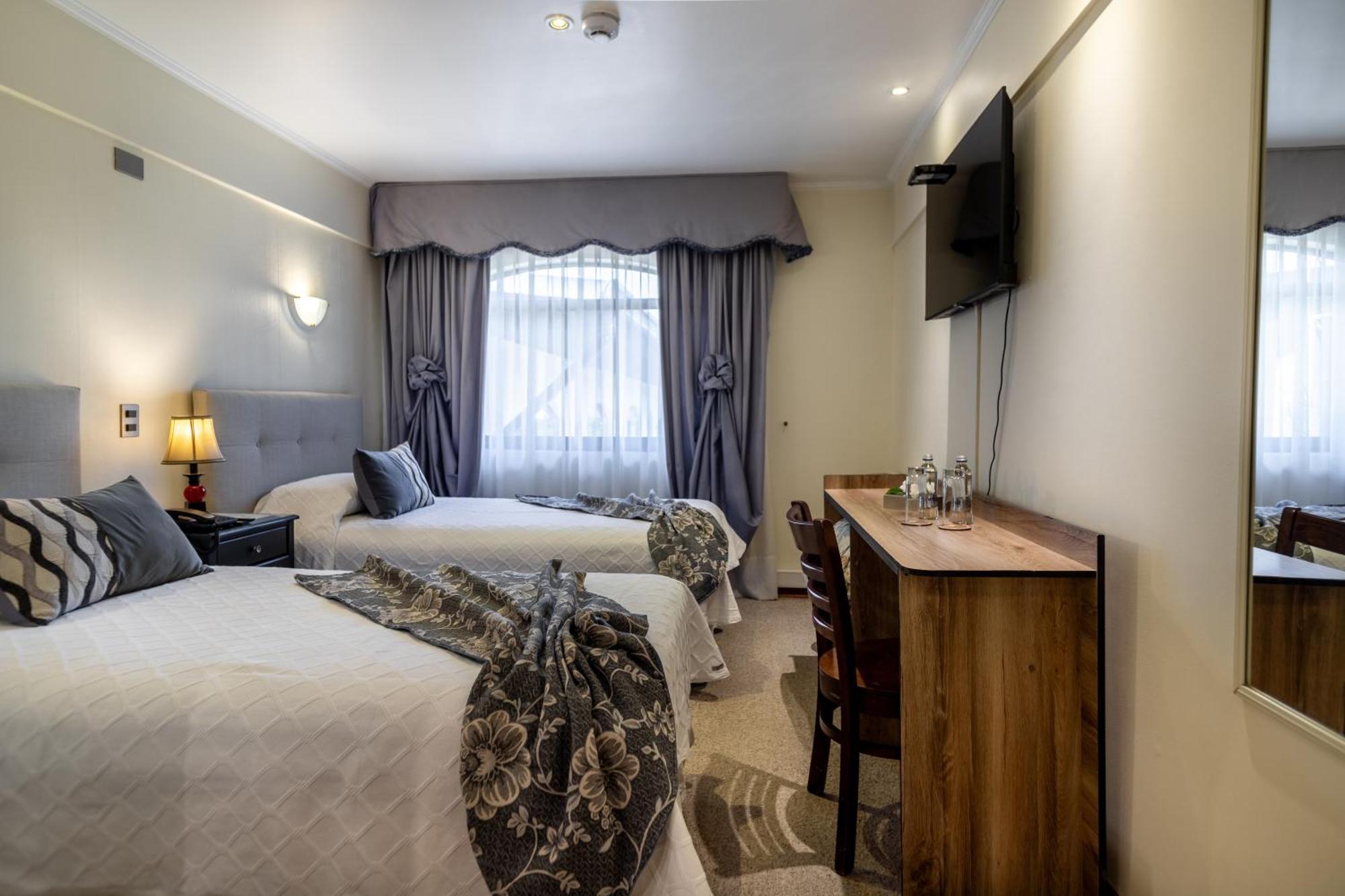 Hotel Royal Виктория Экстерьер фото