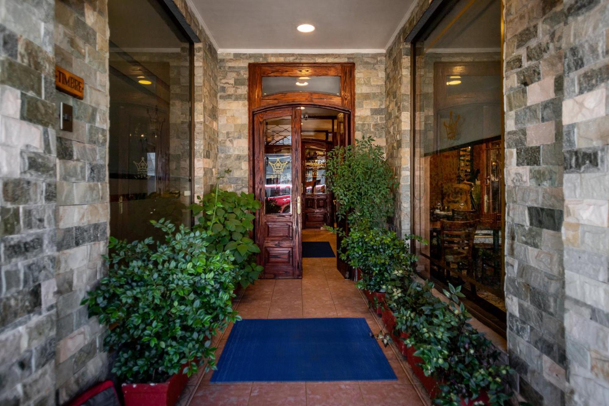 Hotel Royal Виктория Экстерьер фото